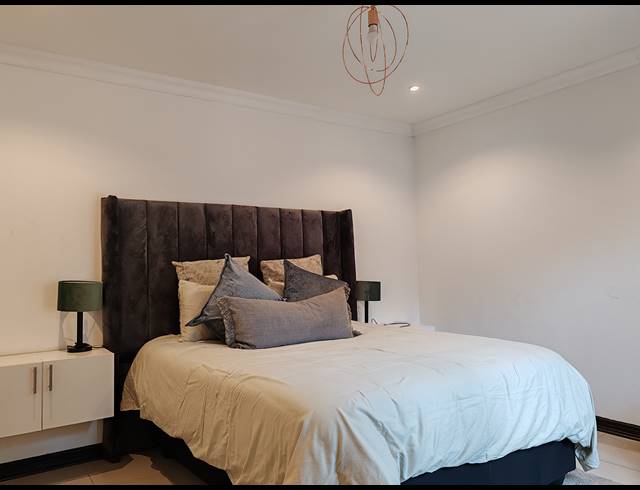 4 BEDROOM HOUSE FOR SALE IN MEERHOF